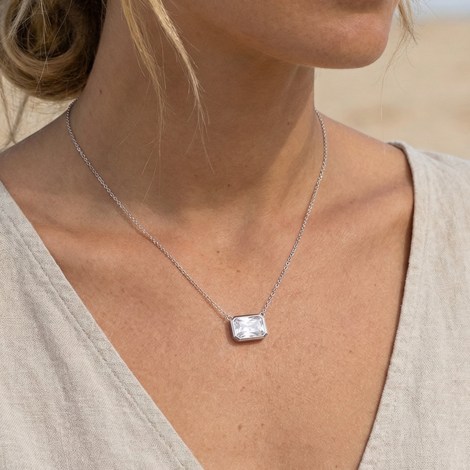 Elegant Rectangular Crystal Pendant Necklace