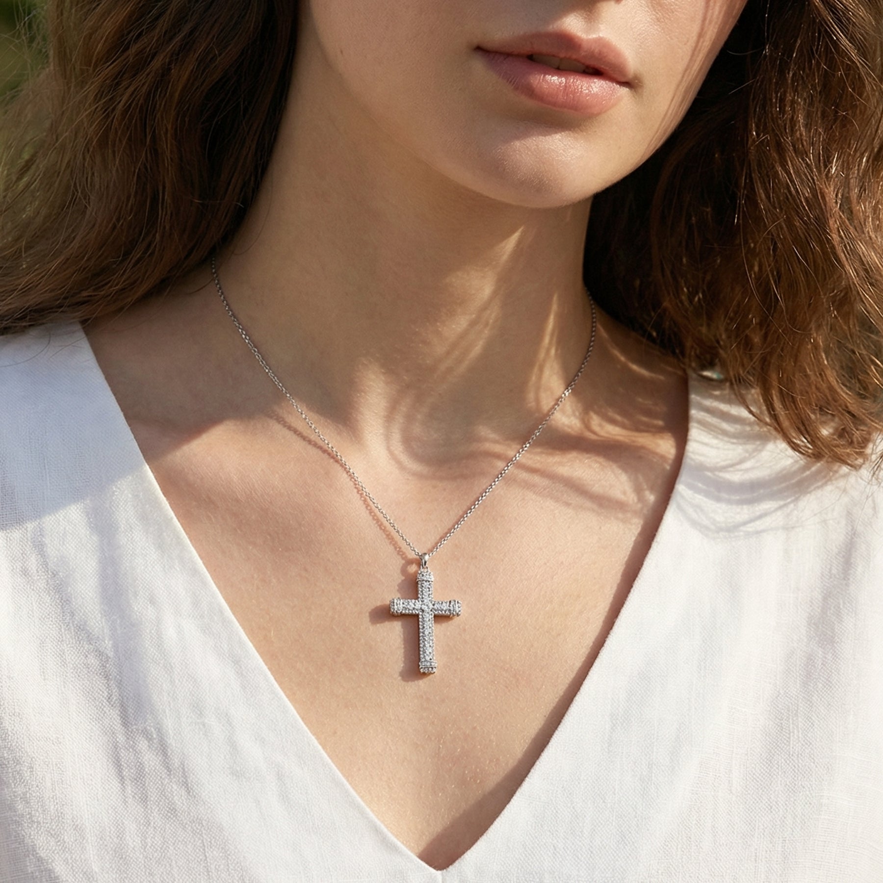 Elegant Cross Pendant Necklace with Crystals