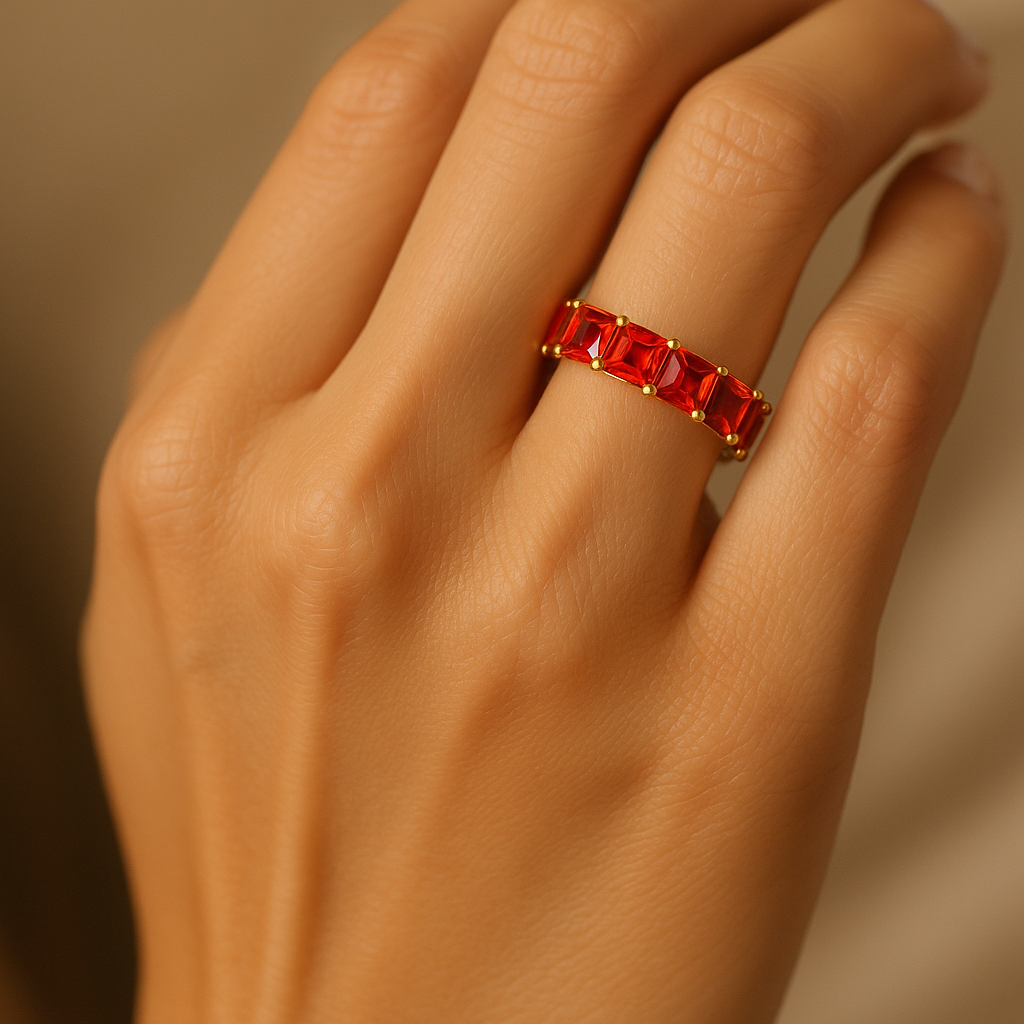 Elegant Red Gemstone Gold Ring