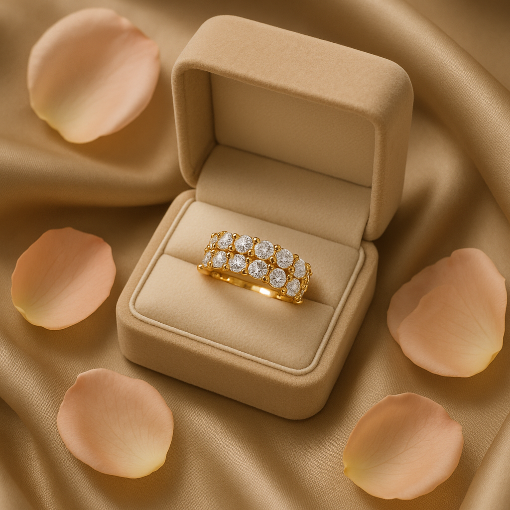 Elegant Gold Band Ring with Sparkling Crystals