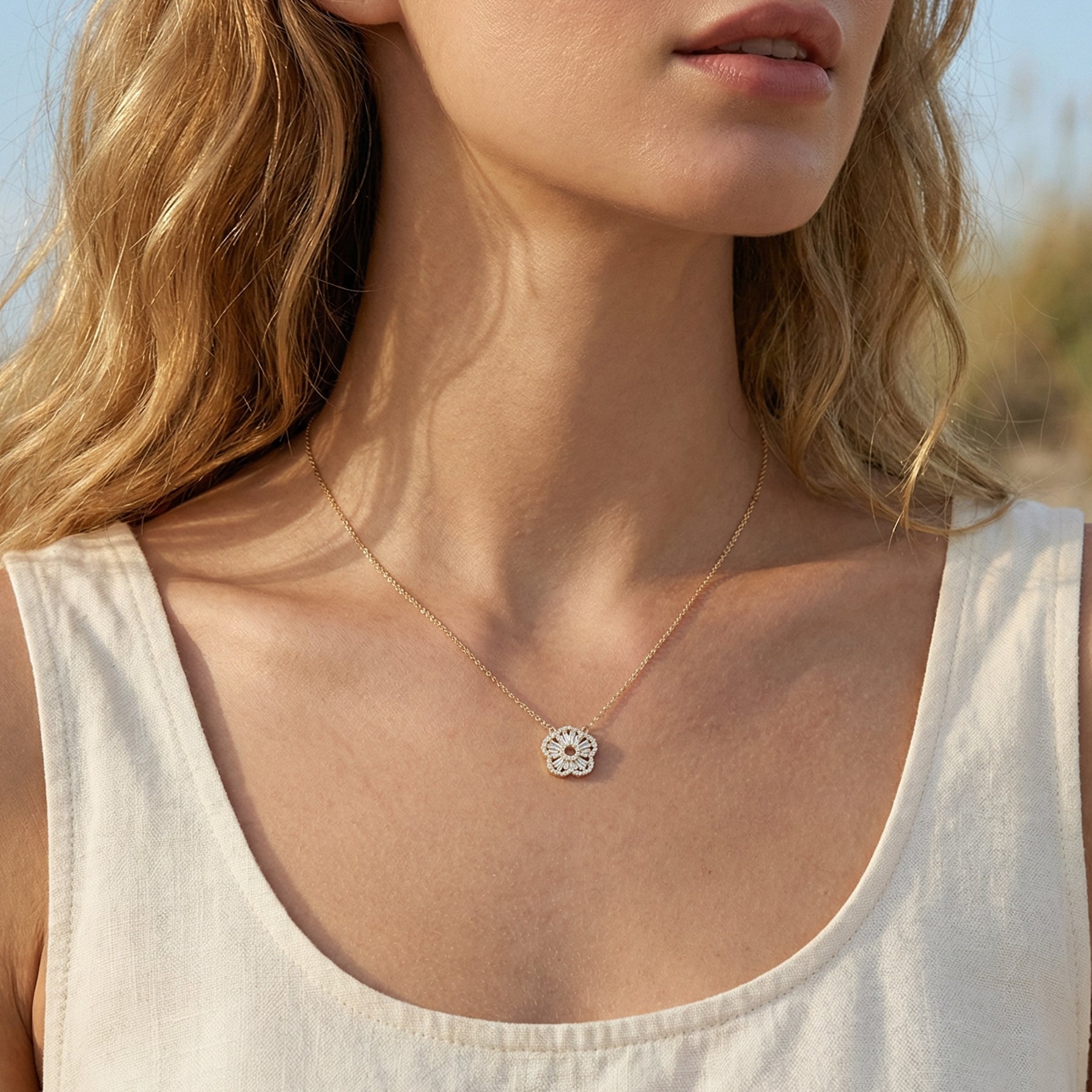 Elegant Silver Flower Pendant Necklace with Cubic Zirconia