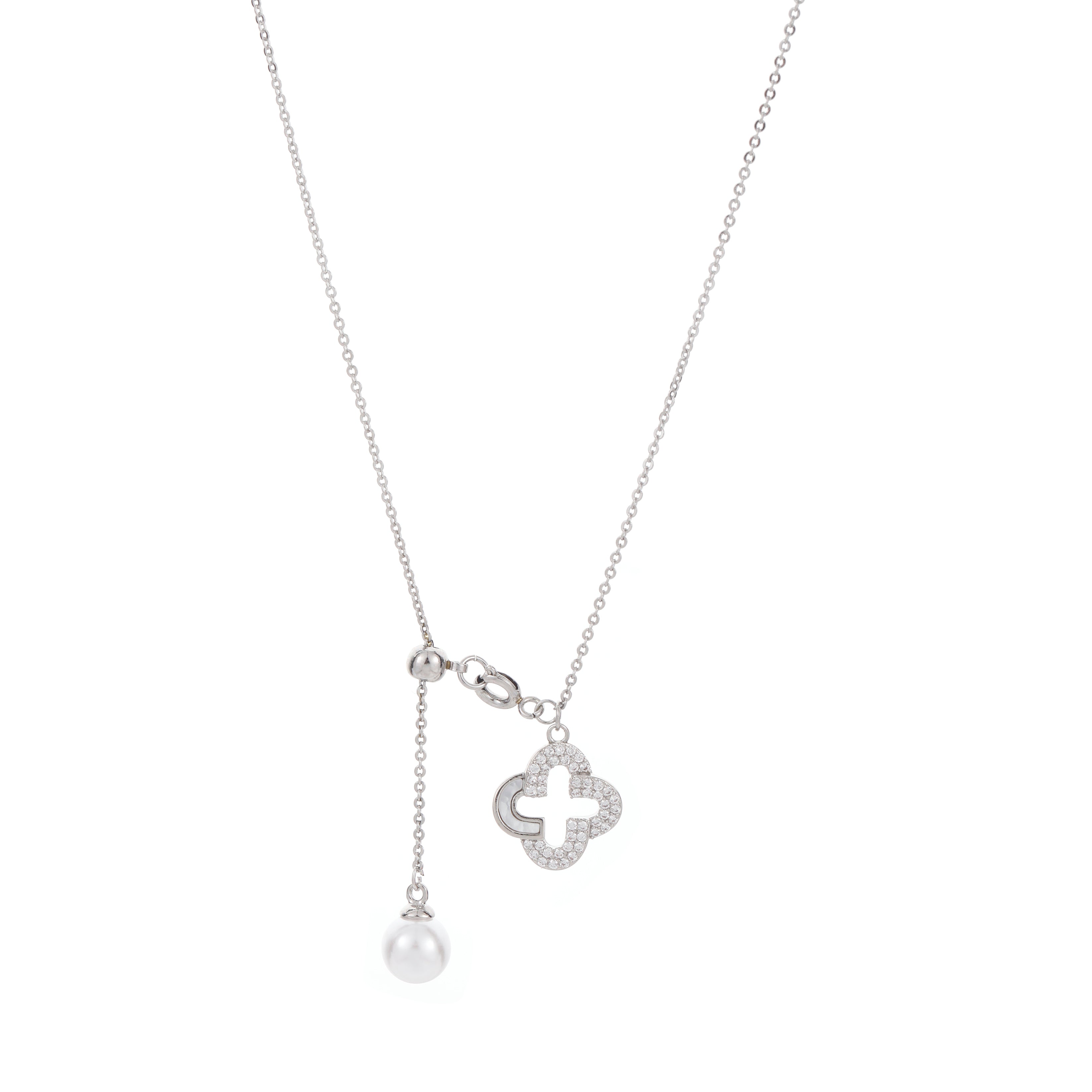 Elegant Chain Necklace with Pearl and Crystal Clover Pendant